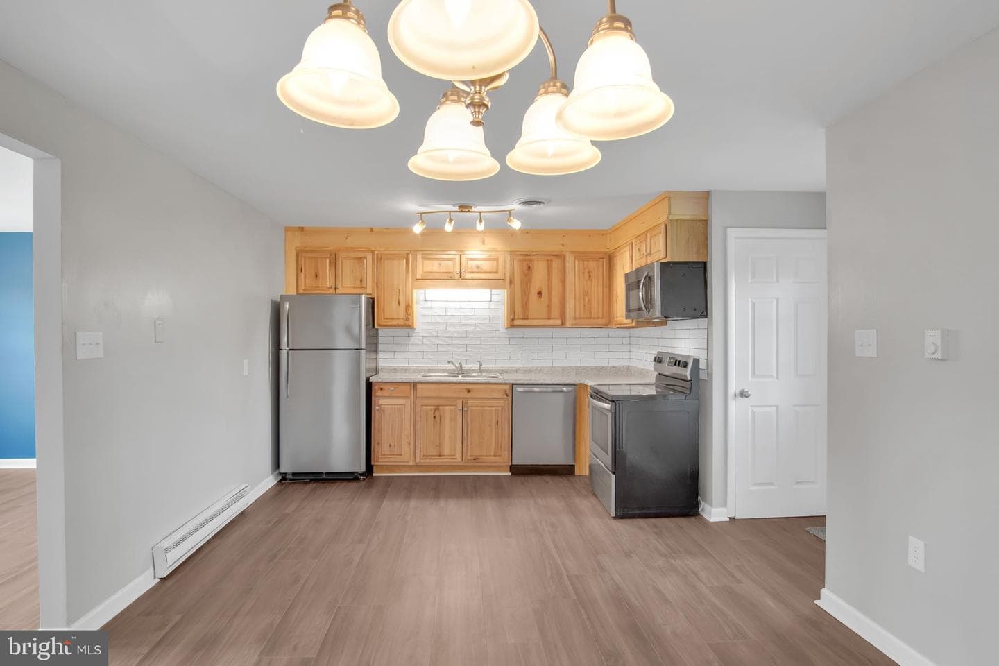 3546 Gregway Drive photo 5