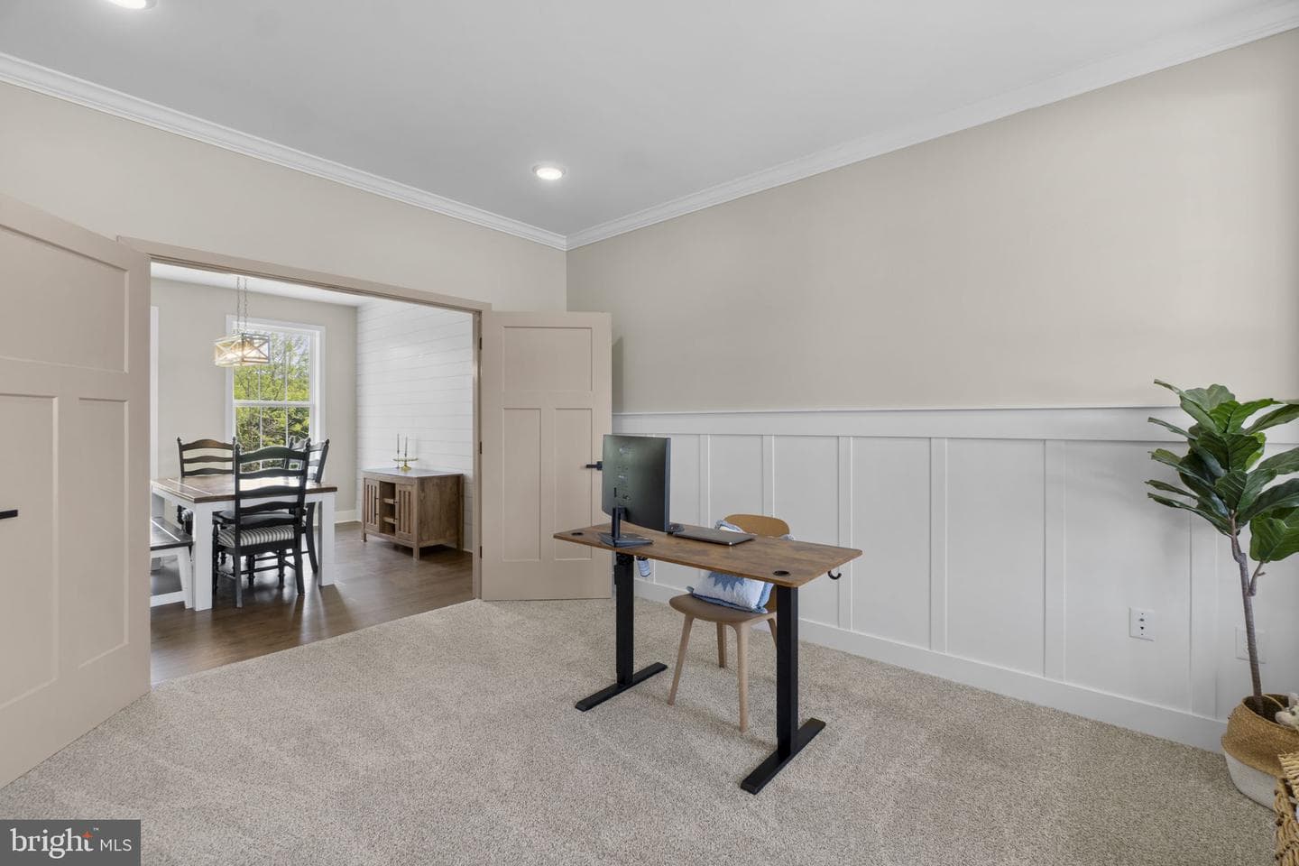 1584 Bunker Court photo 5