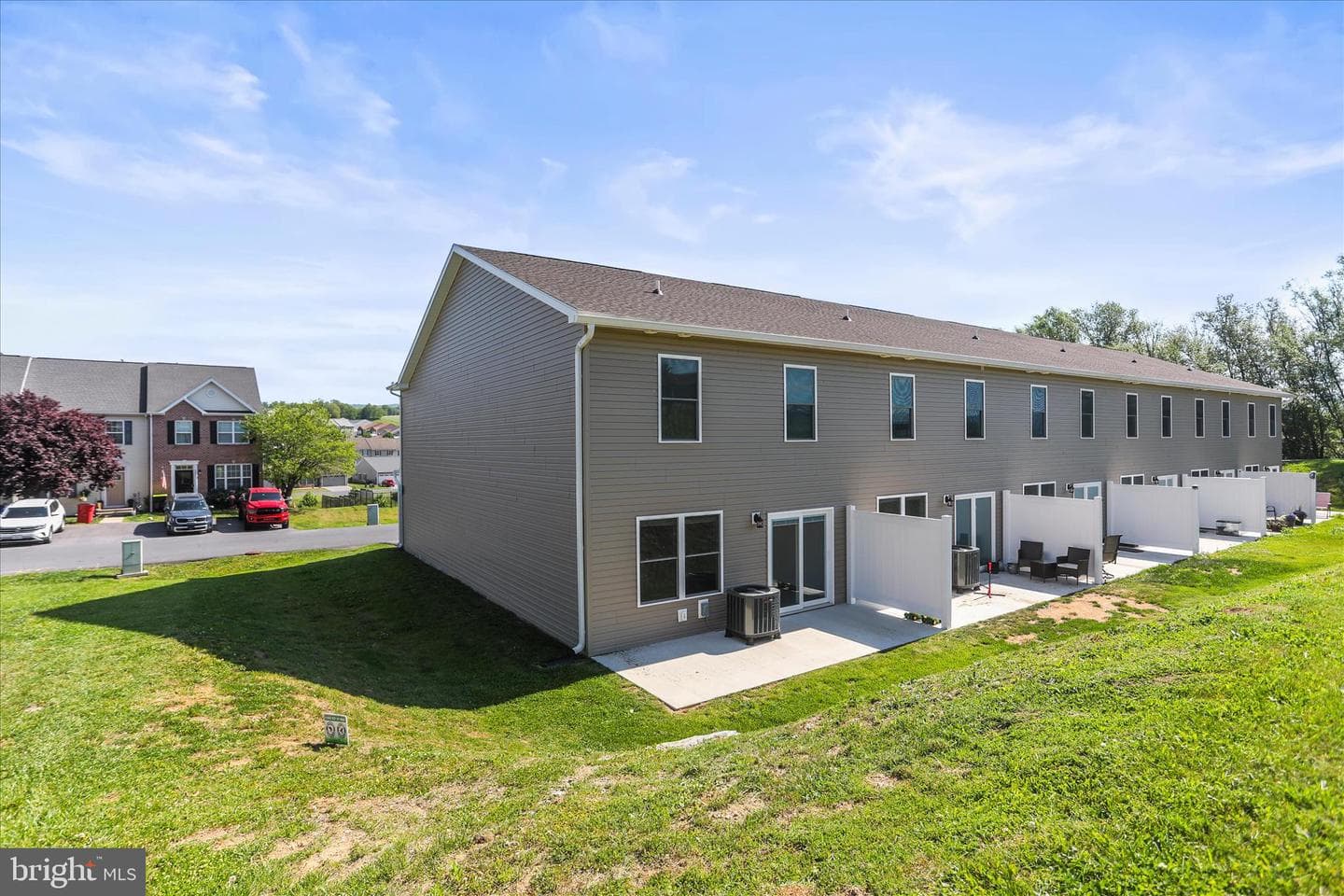 8820 Hillside Way photo 31