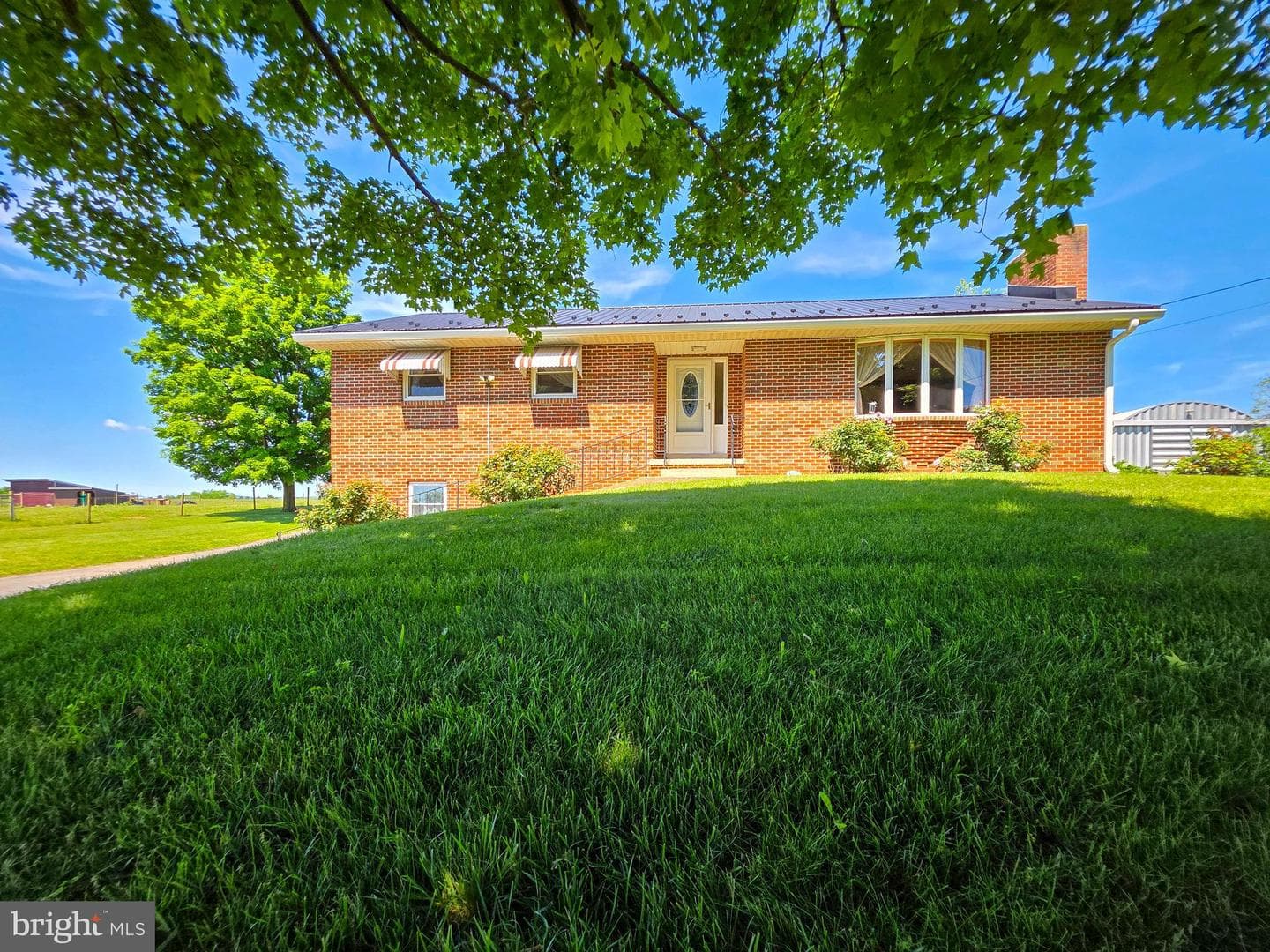 14329 Williamsport Pike photo 2