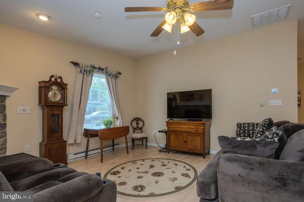 159 Ginkgo Court photo 10