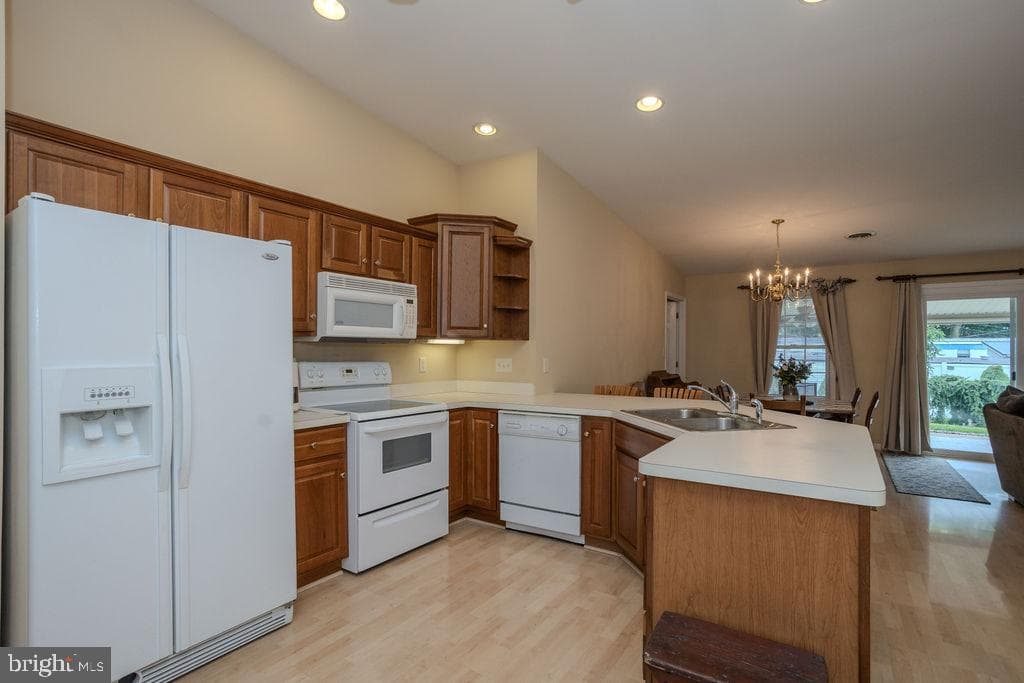 159 Ginkgo Court photo 18