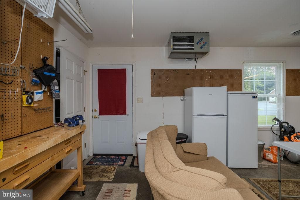 159 Ginkgo Court photo 31