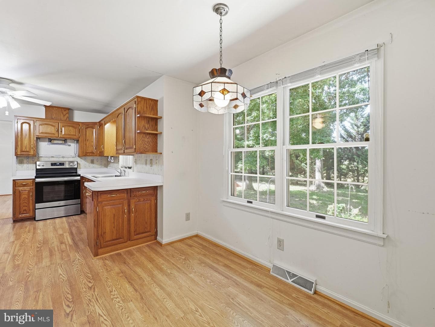 11302 Crofton Circle photo 17