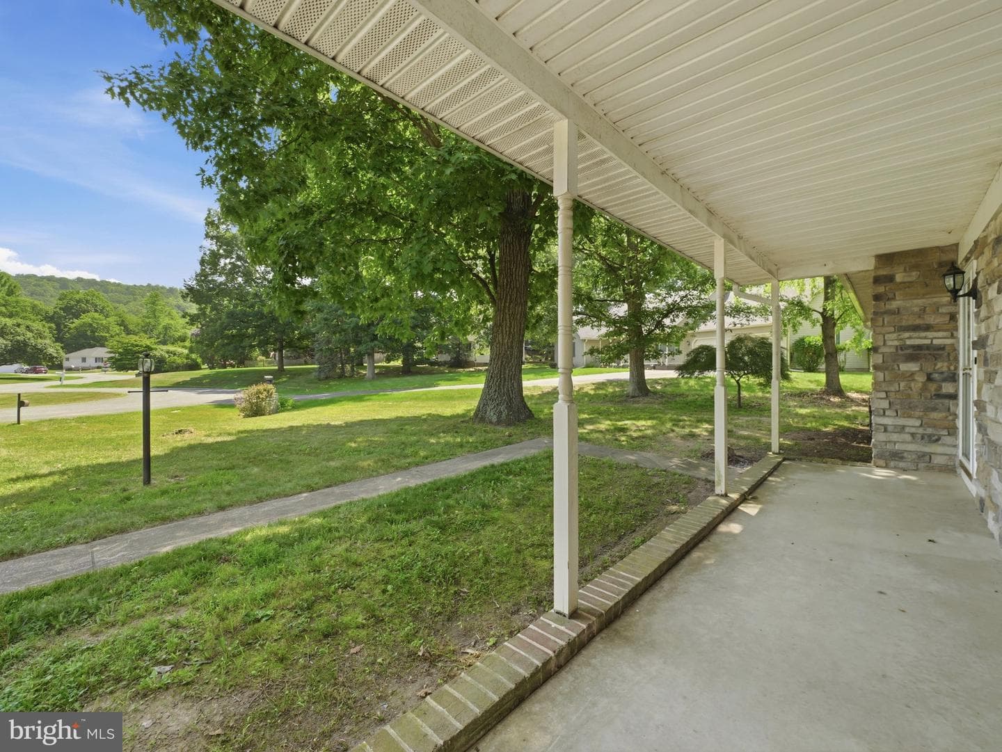 11302 Crofton Circle photo 4