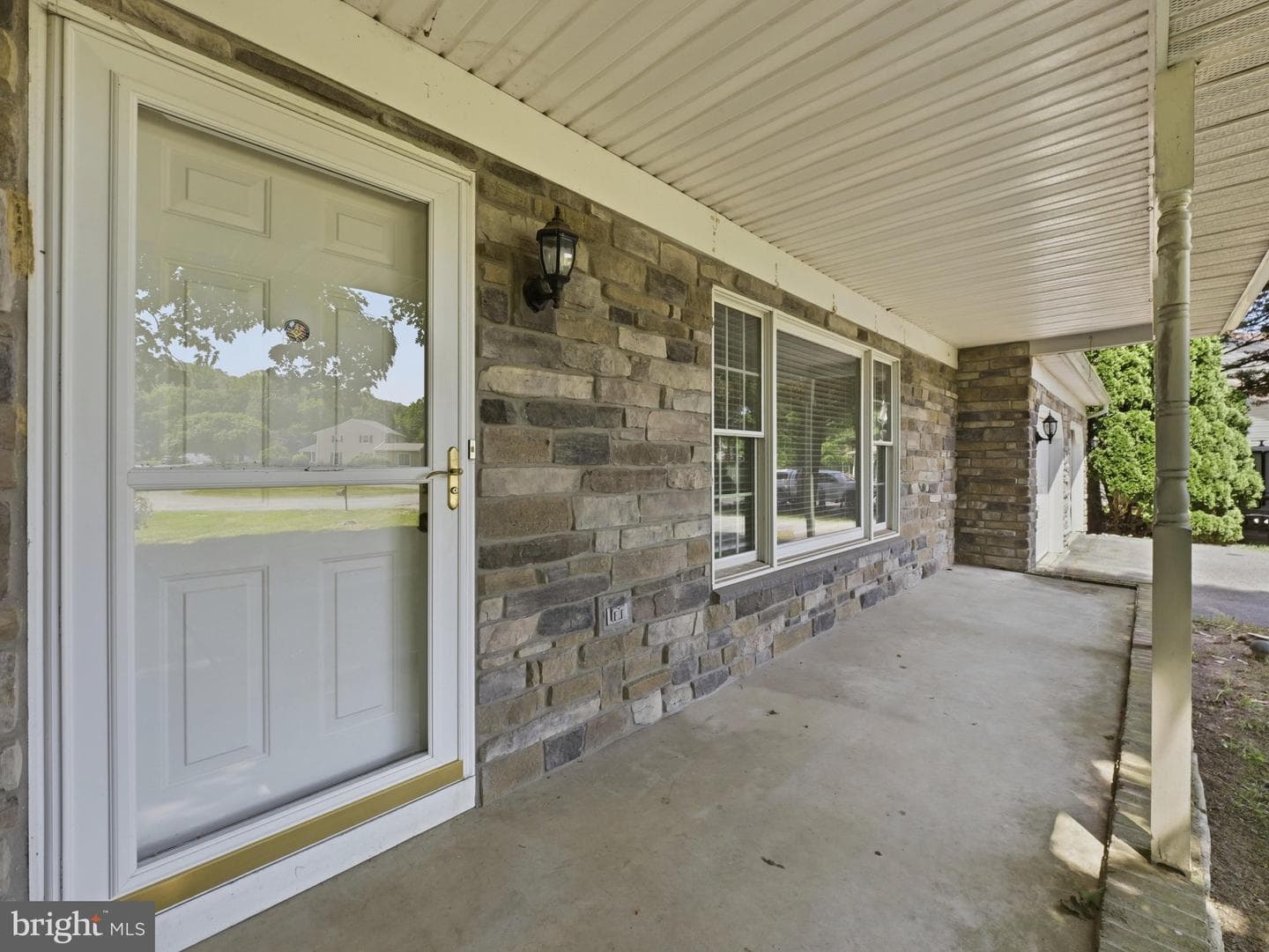 11302 Crofton Circle photo 5