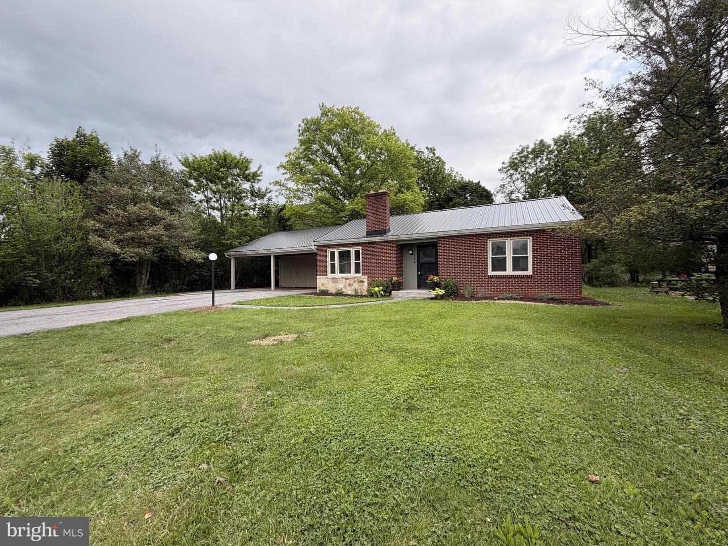 1196 Cider Press Road photo 2