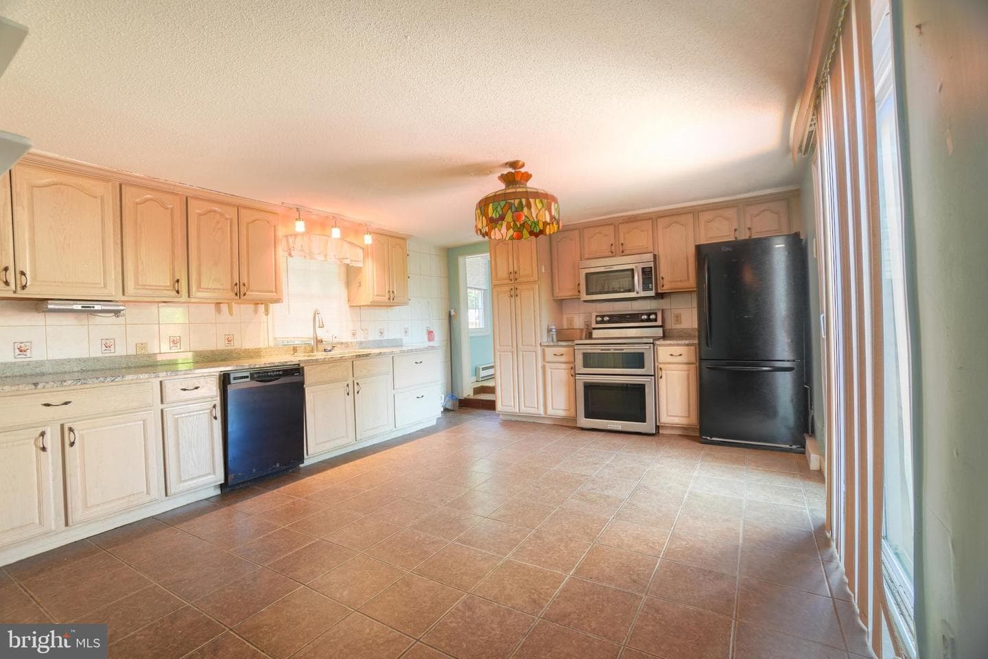13927 Ridge Road photo 37