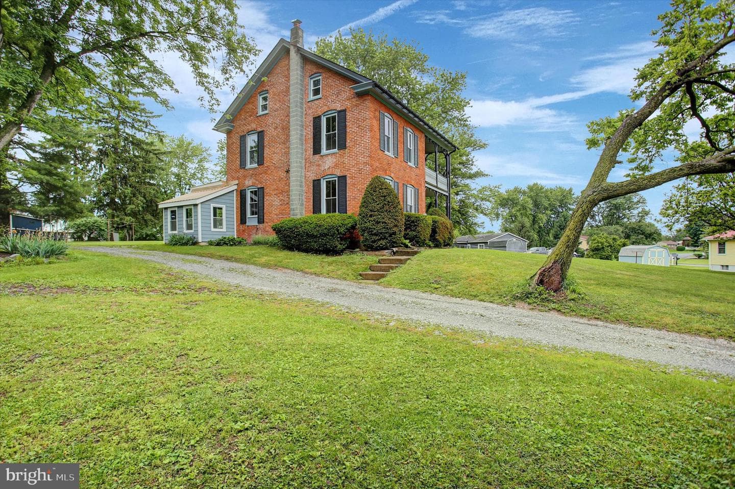 1655 Farm Lane photo 4