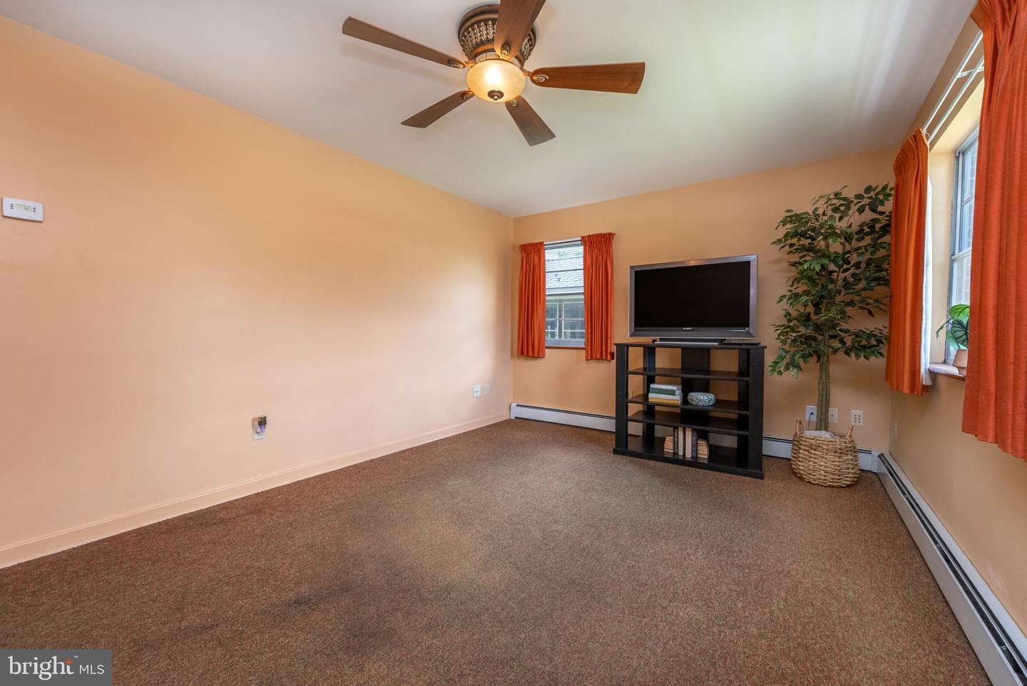420 Maple Hill Avenue photo 6
