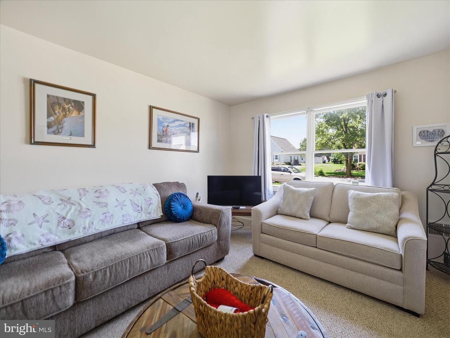 521 Bracken Drive photo 5