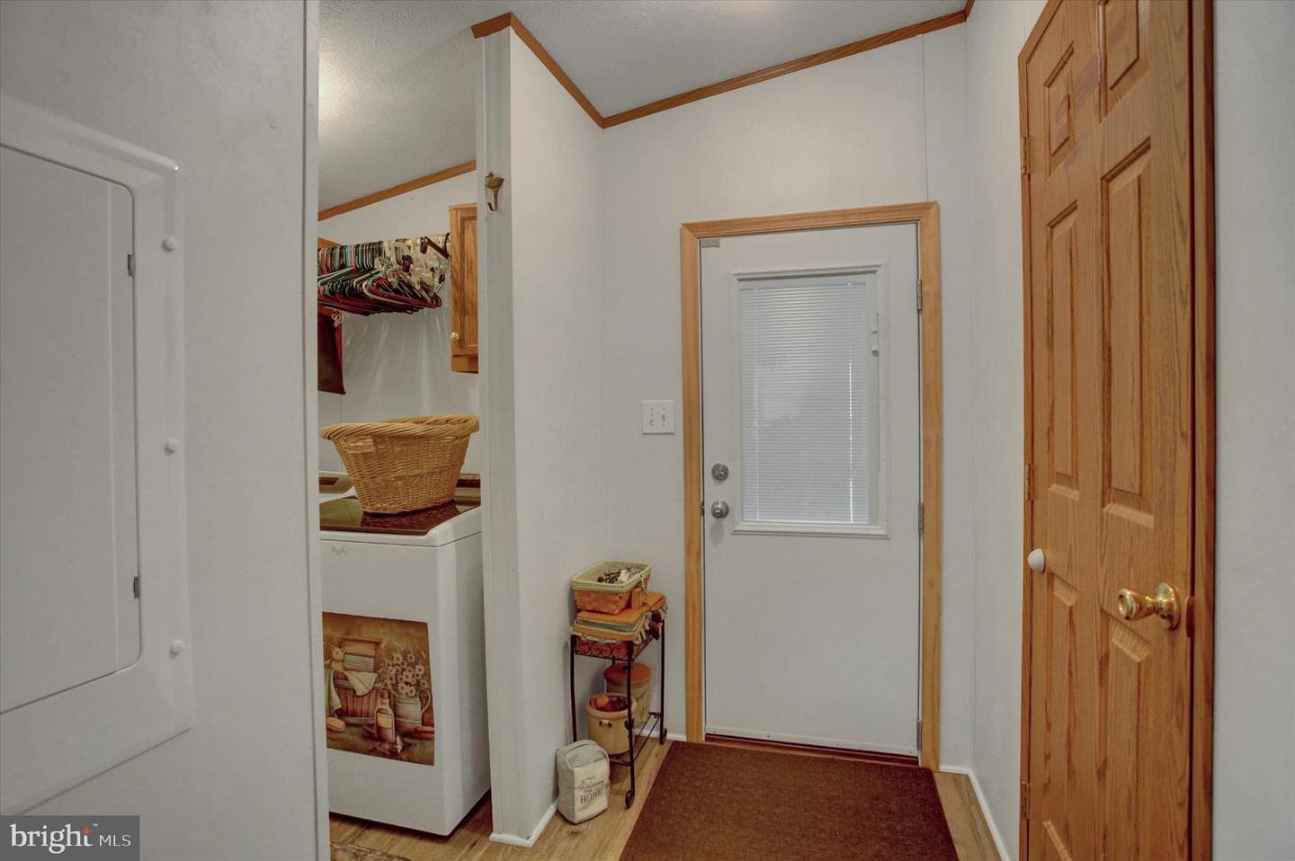 64 Tiffany Drive photo 4