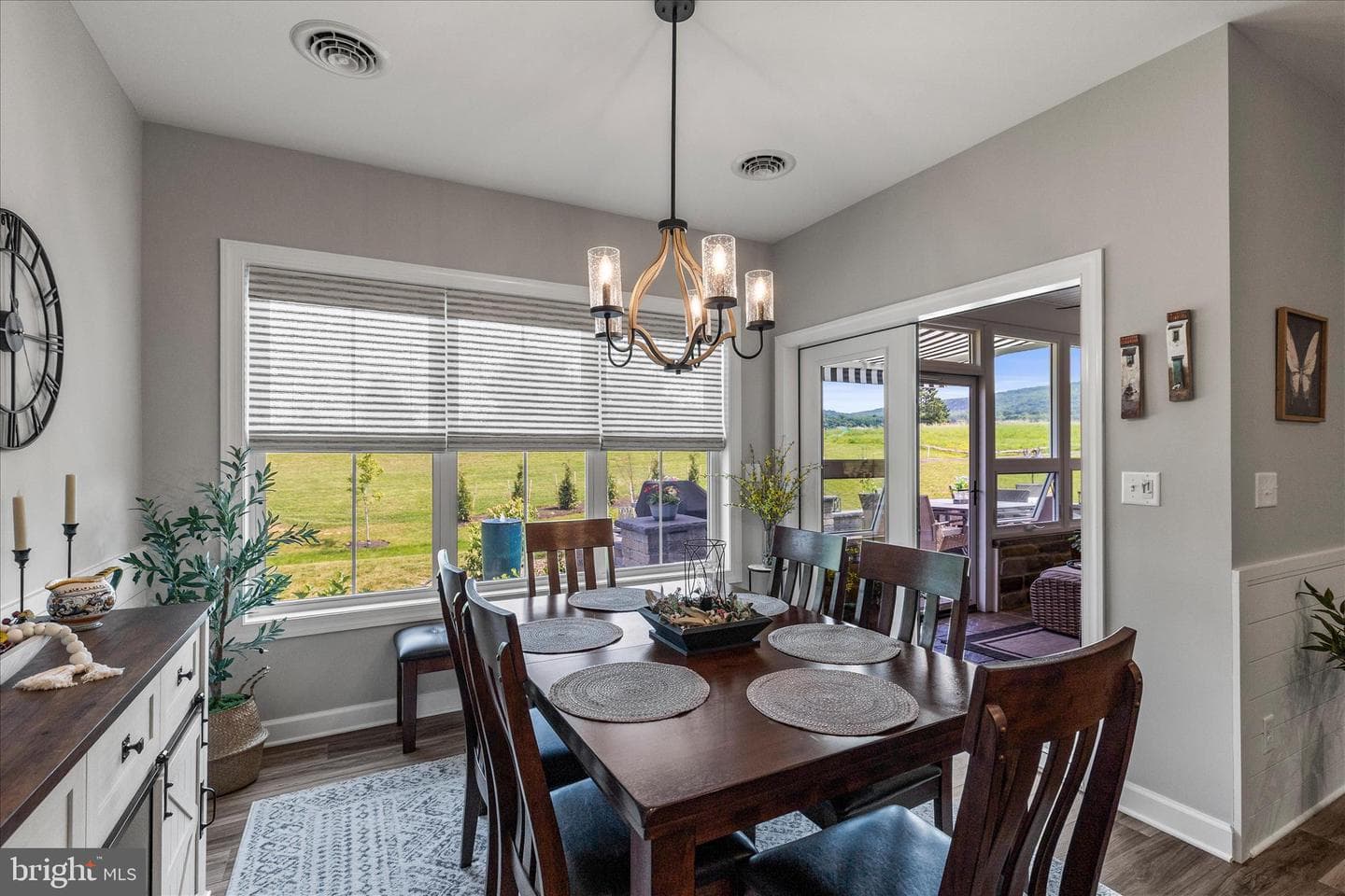 4633 Range Runner Drive photo 16
