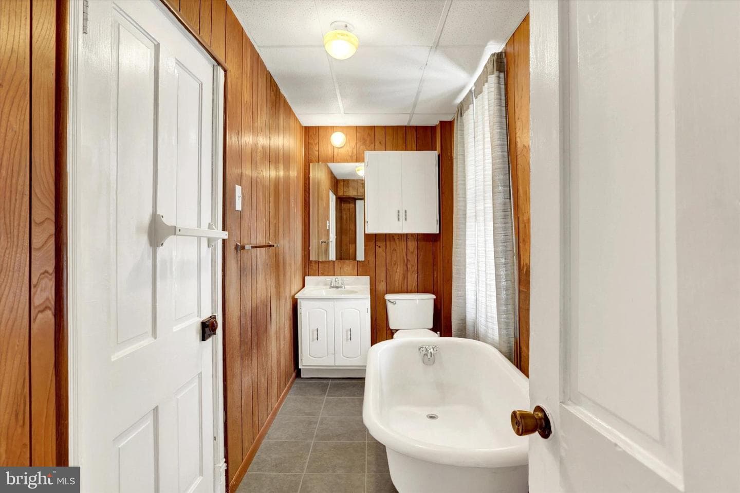1115 Scotland Avenue photo 20