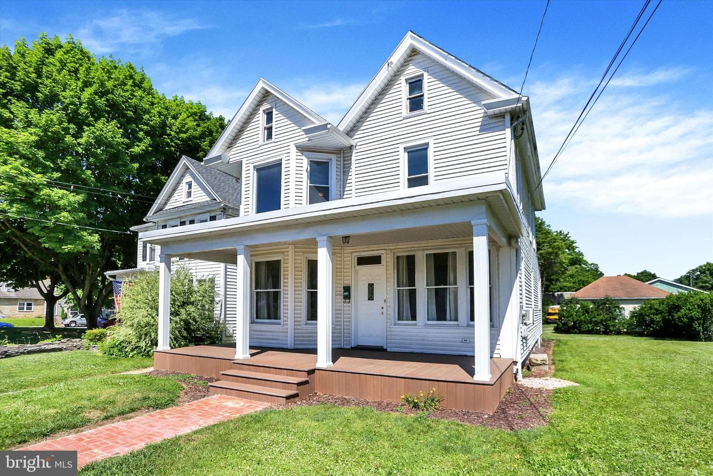 1115 Scotland Avenue photo 4