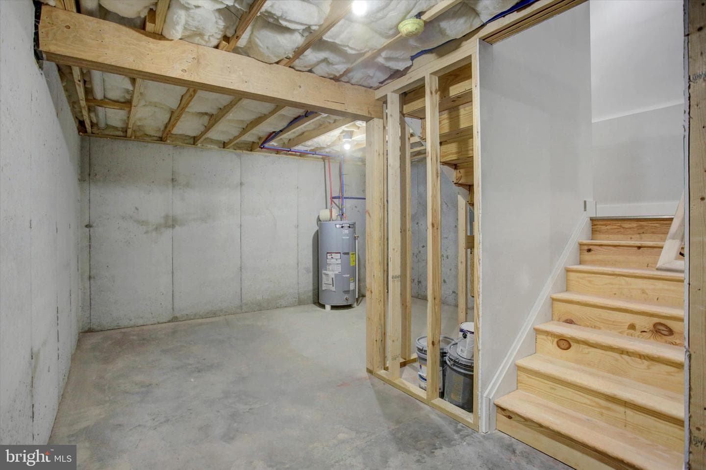 695 Karvois Court photo 38
