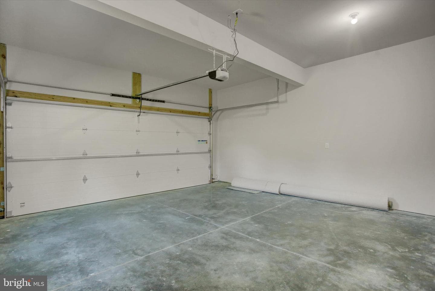695 Karvois Court photo 40