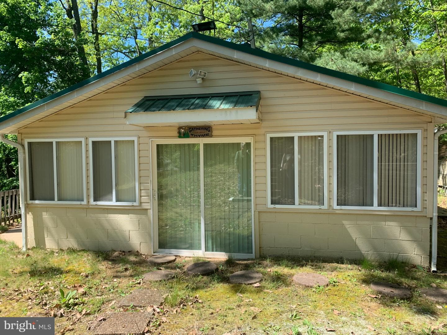 5547 Fox Road photo 4