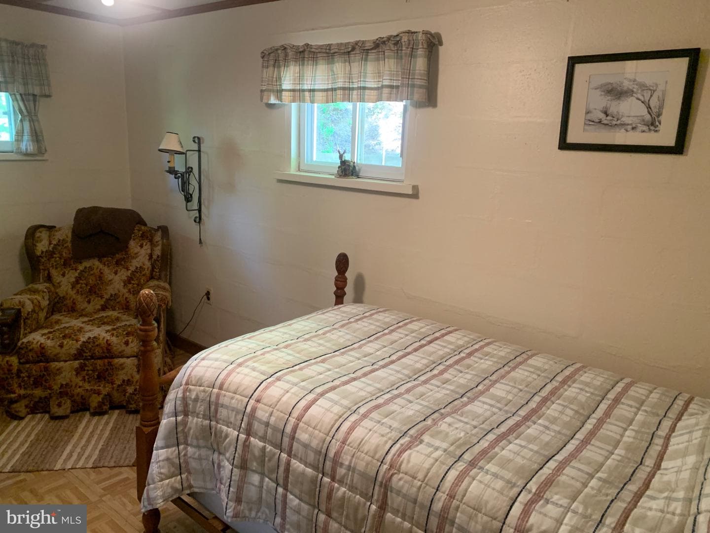 5547 Fox Road photo 9