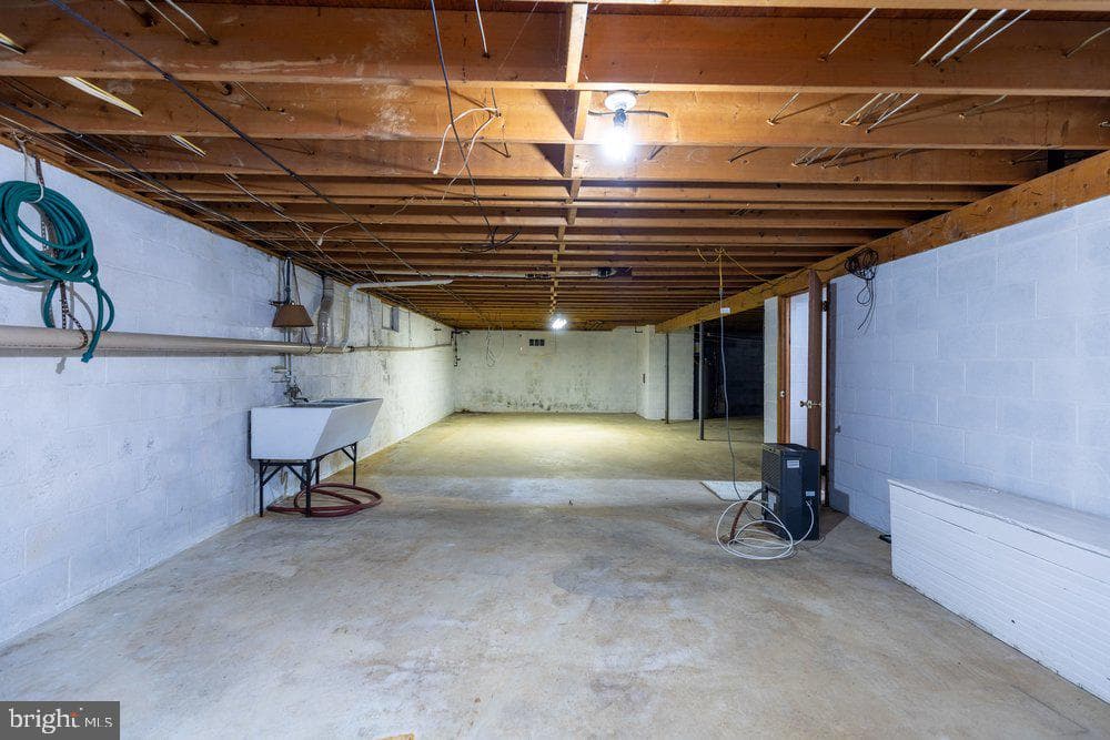 222 Harvest Lane photo 47