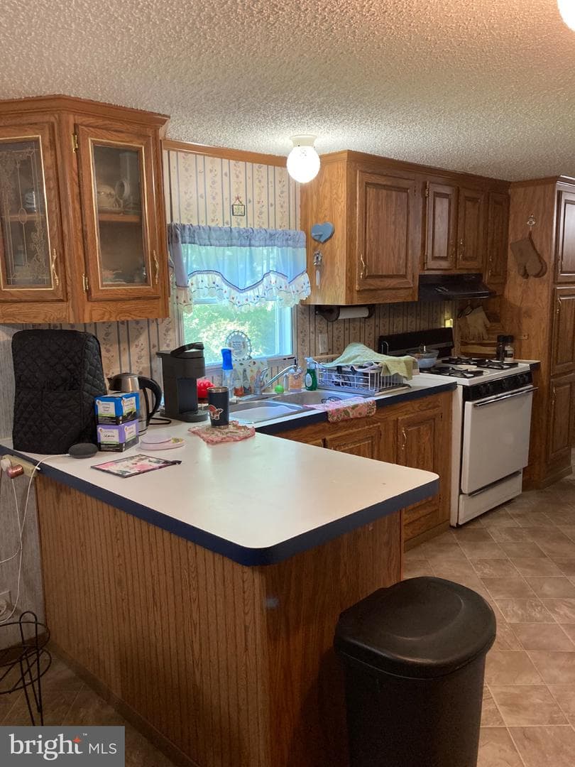 78 Lenwood photo 6