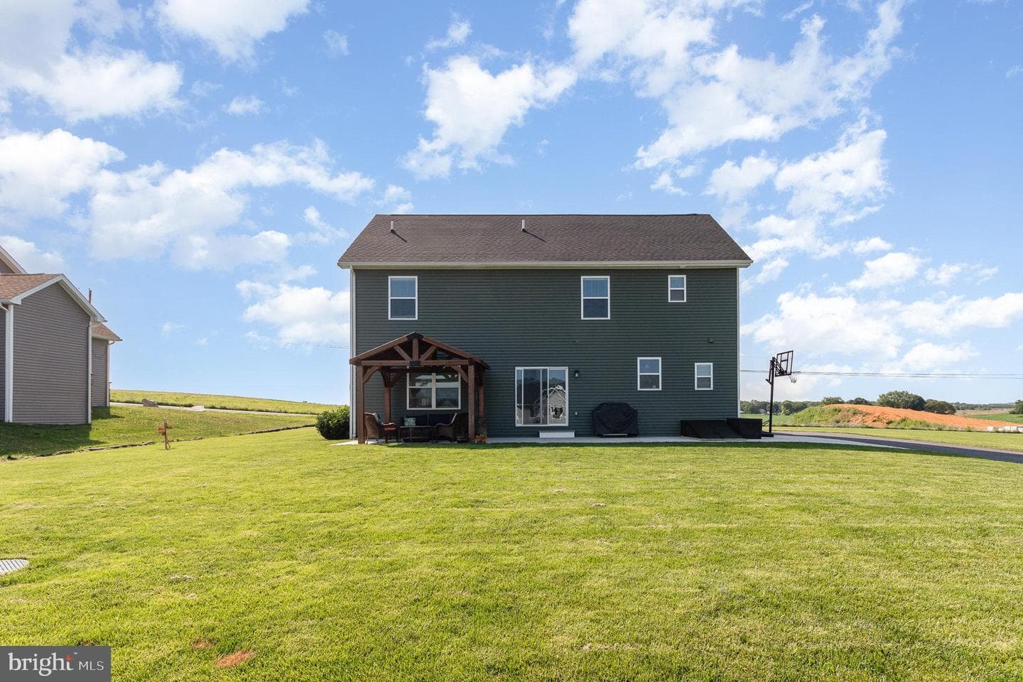 465 Winchester Drive photo 31