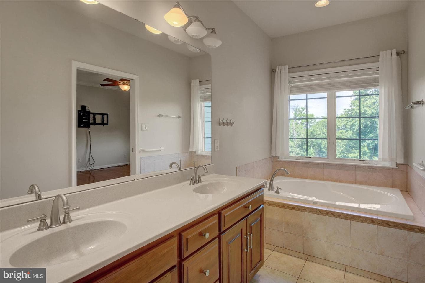 11067 Weatherstone Drive photo 21