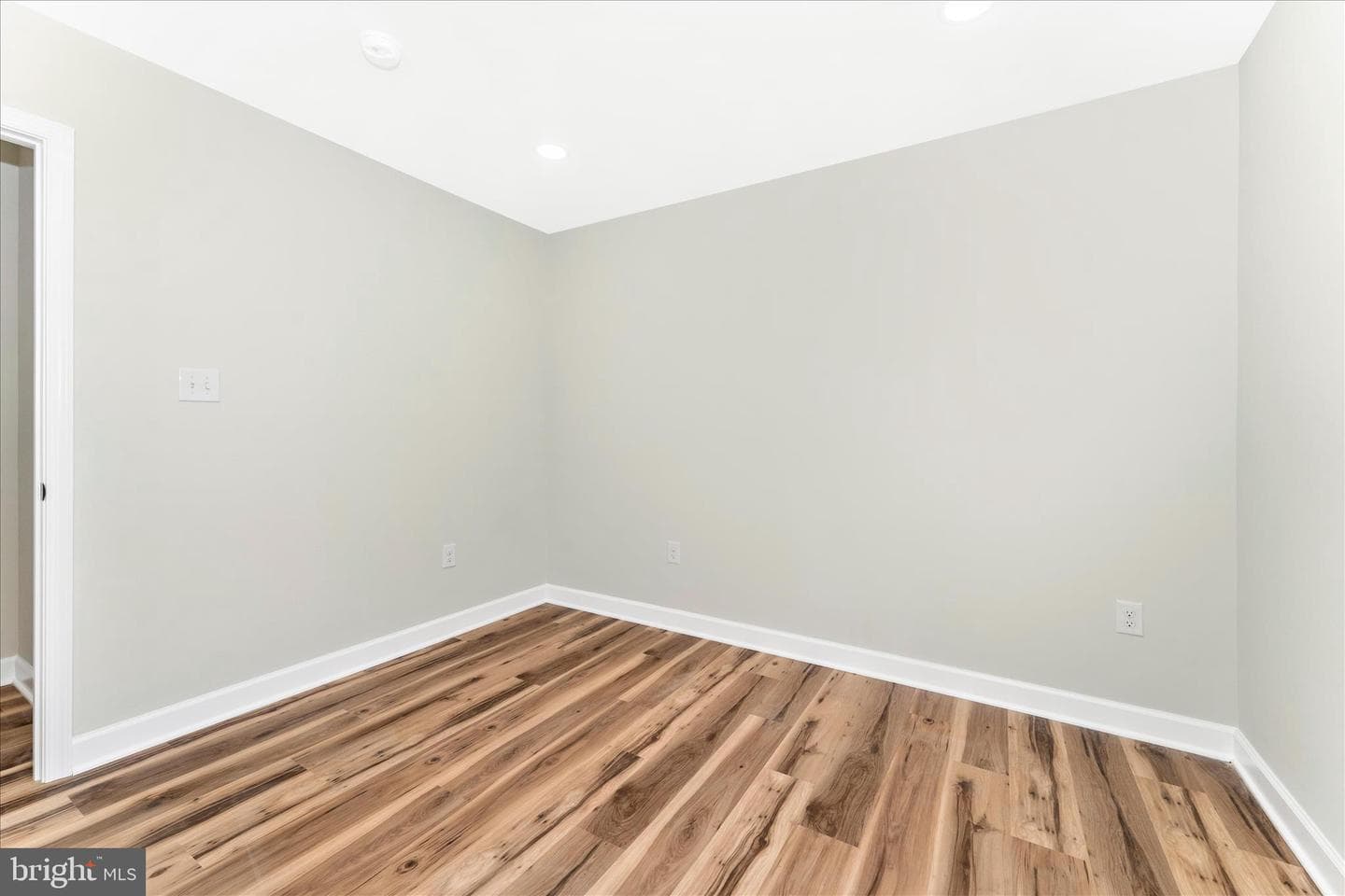 15320 Summit Farm Drive photo 16