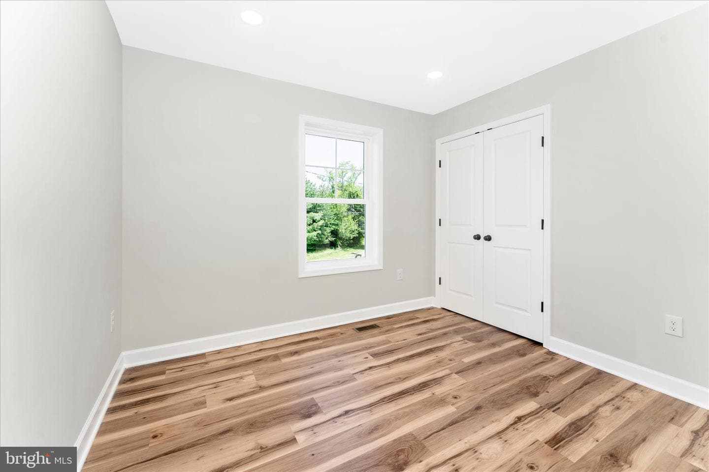 15320 Summit Farm Drive photo 17
