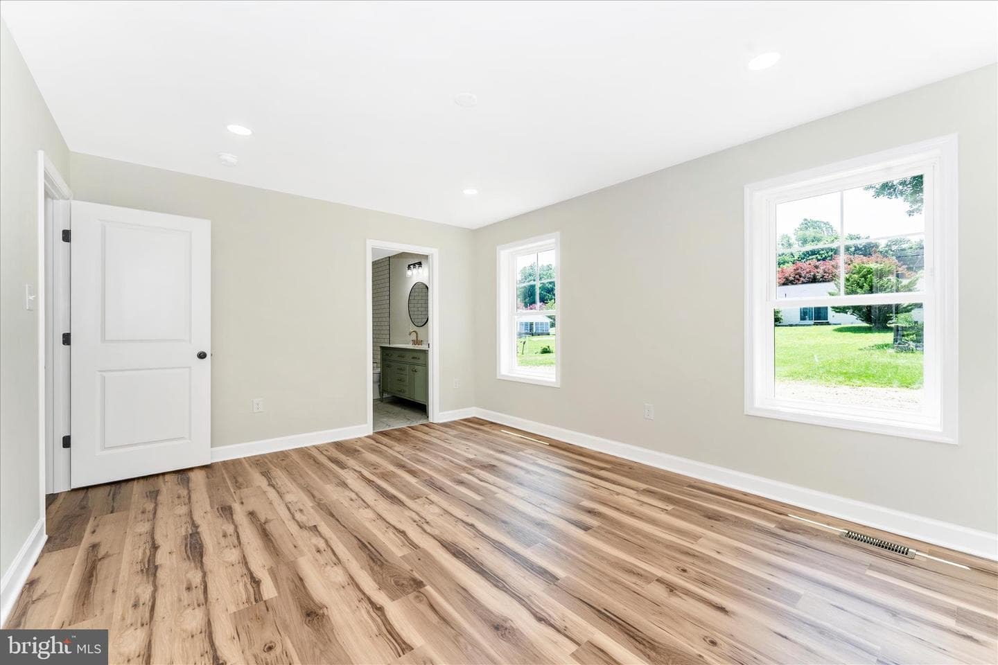 15320 Summit Farm Drive photo 9