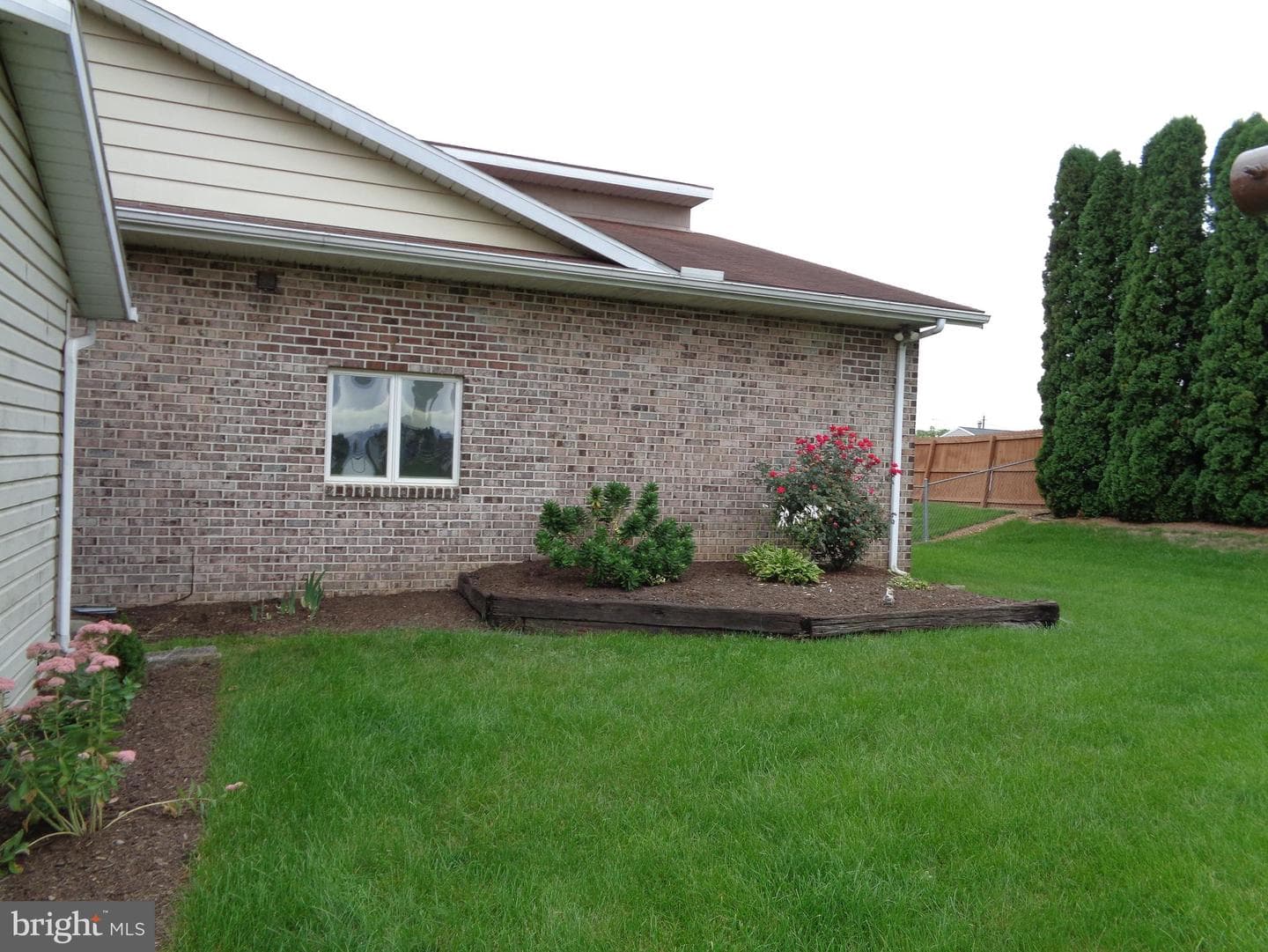 428 Martina Drive photo 5