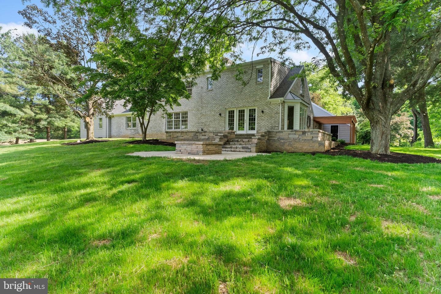 1570 Walker Road photo 12