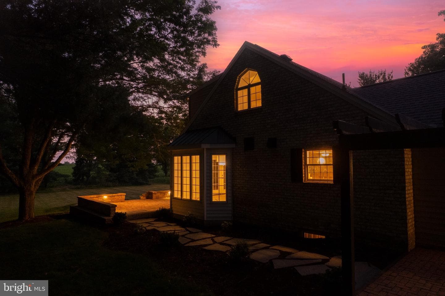 1570 Walker Road photo 20