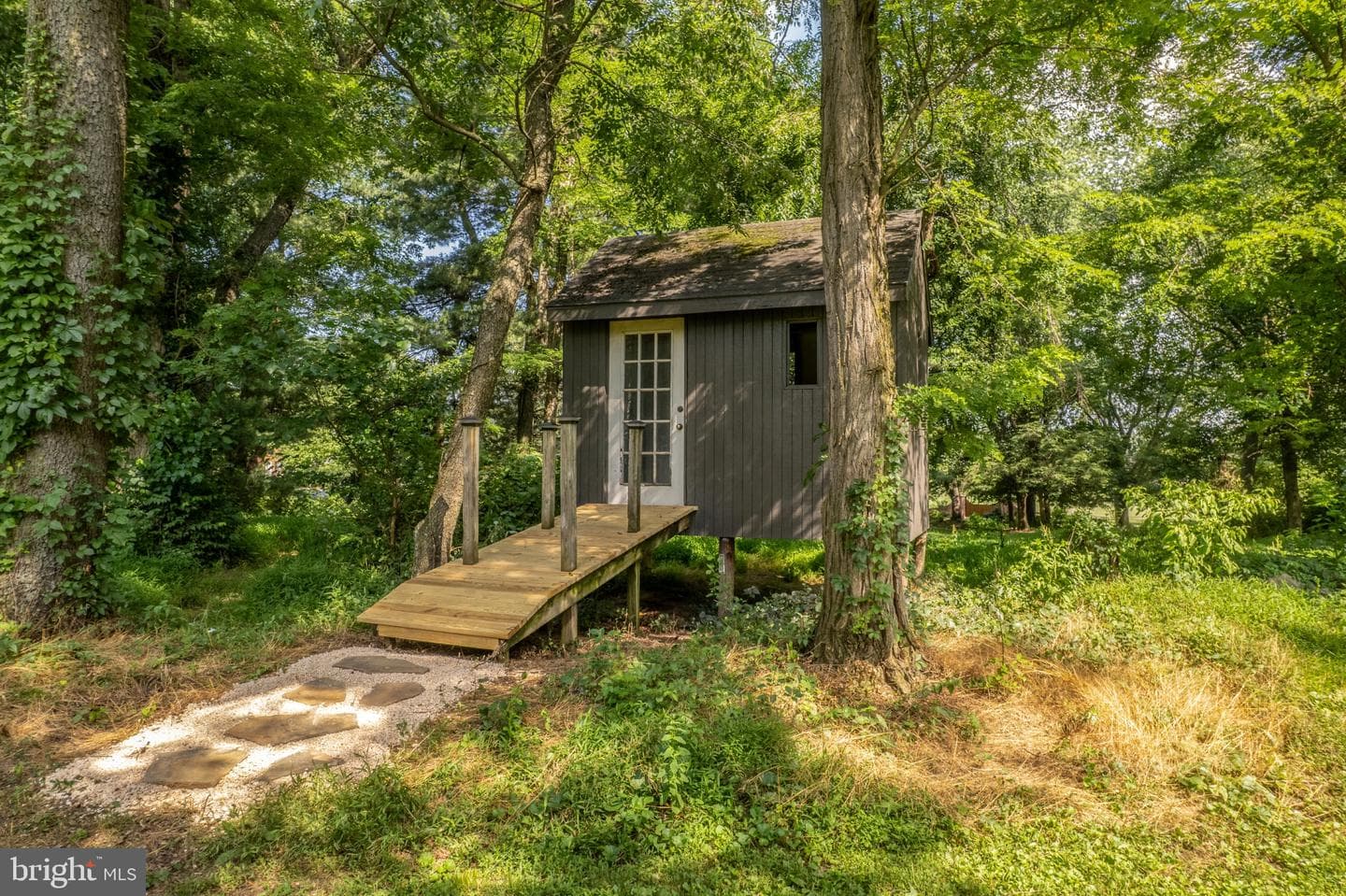 1570 Walker Road photo 21
