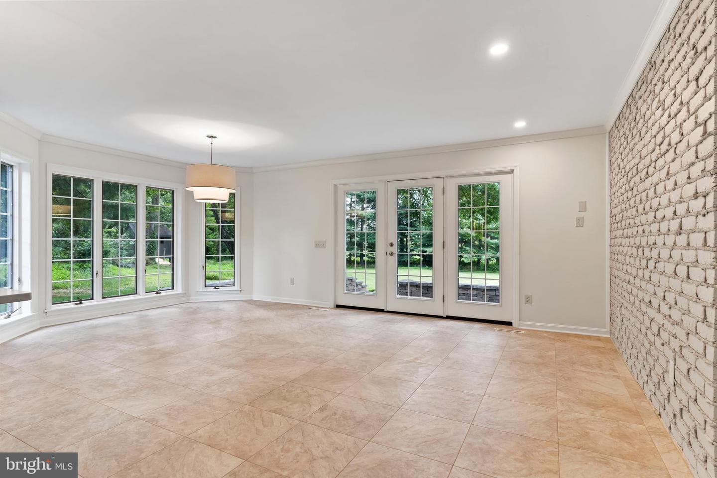 1570 Walker Road photo 38