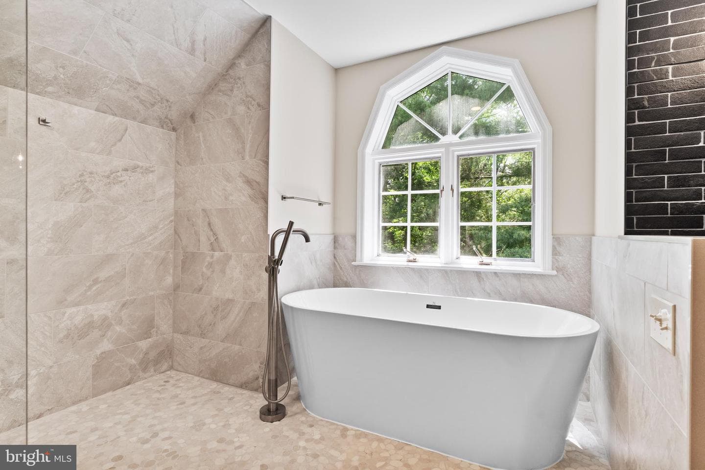 1570 Walker Road photo 56