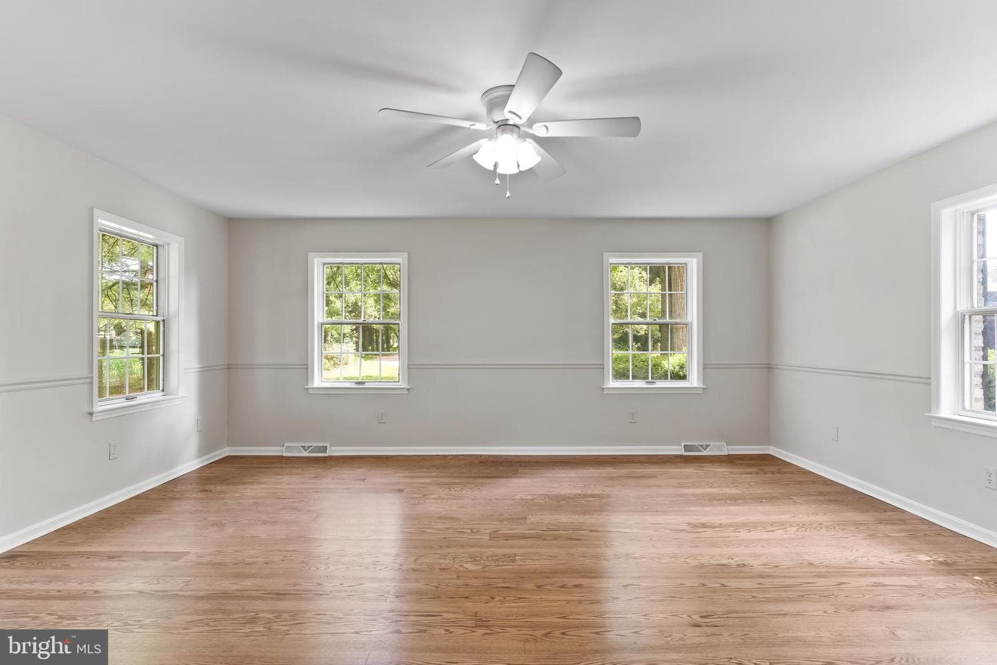 1570 Walker Road photo 64