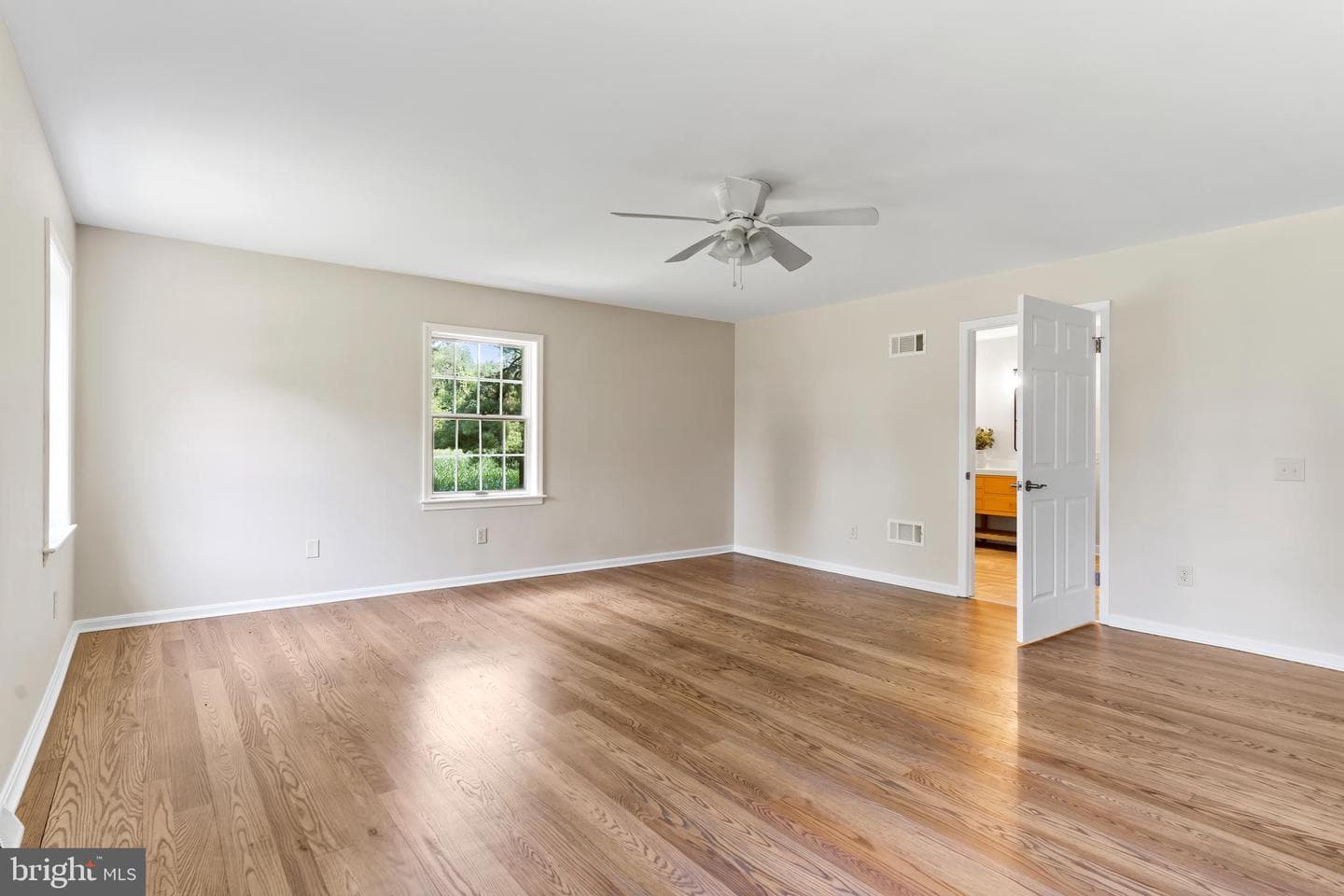 1570 Walker Road photo 67