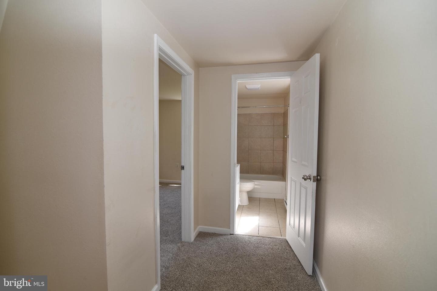 325 Fourth Street photo 16
