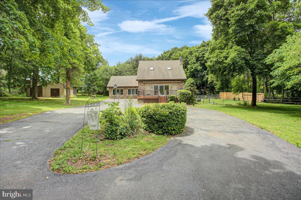 95 Coldspring Road