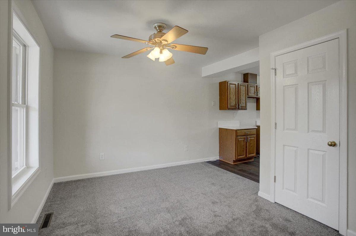604 Fairview Avenue photo 7