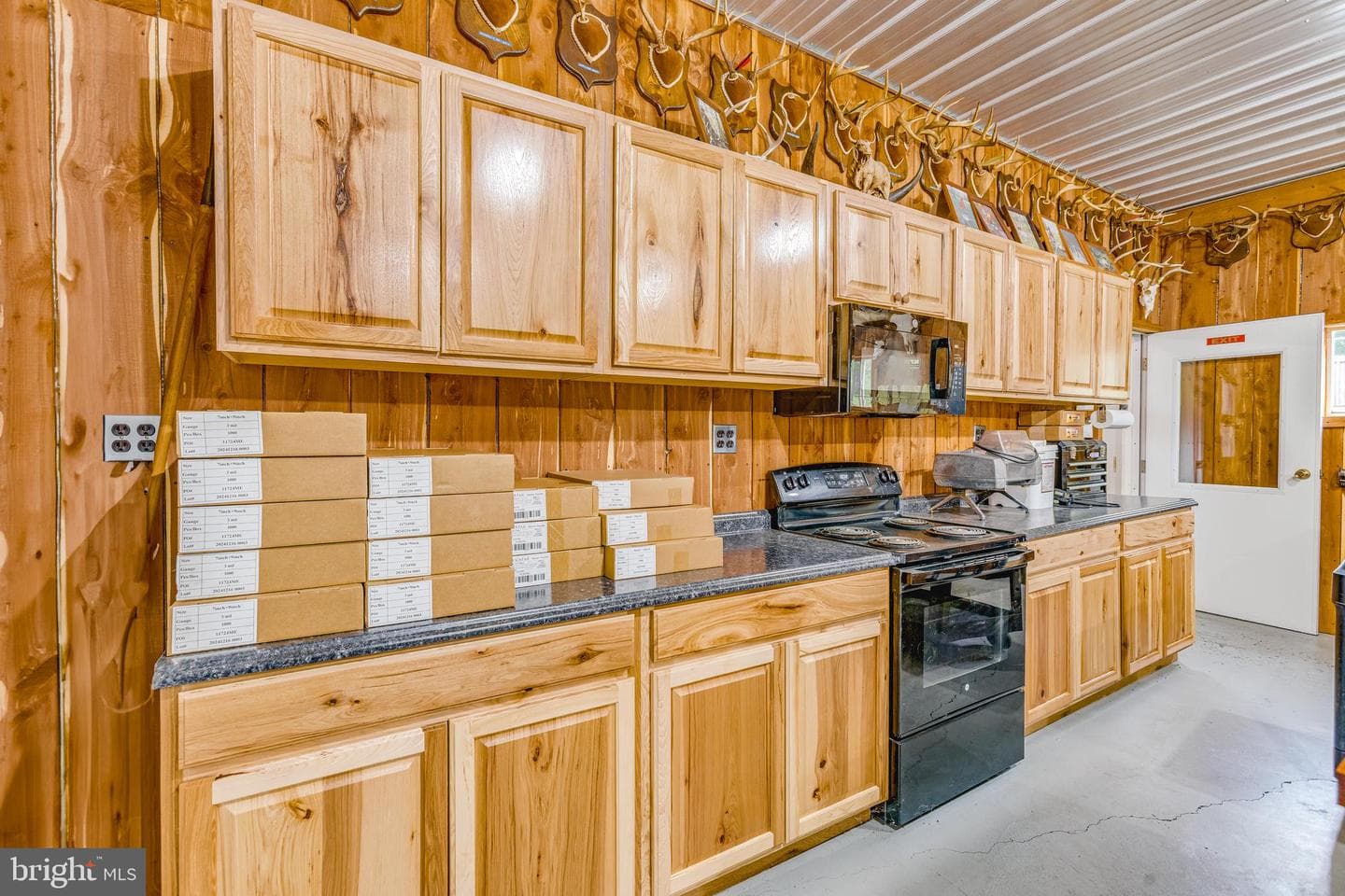 1489 Roxbury Road photo 23