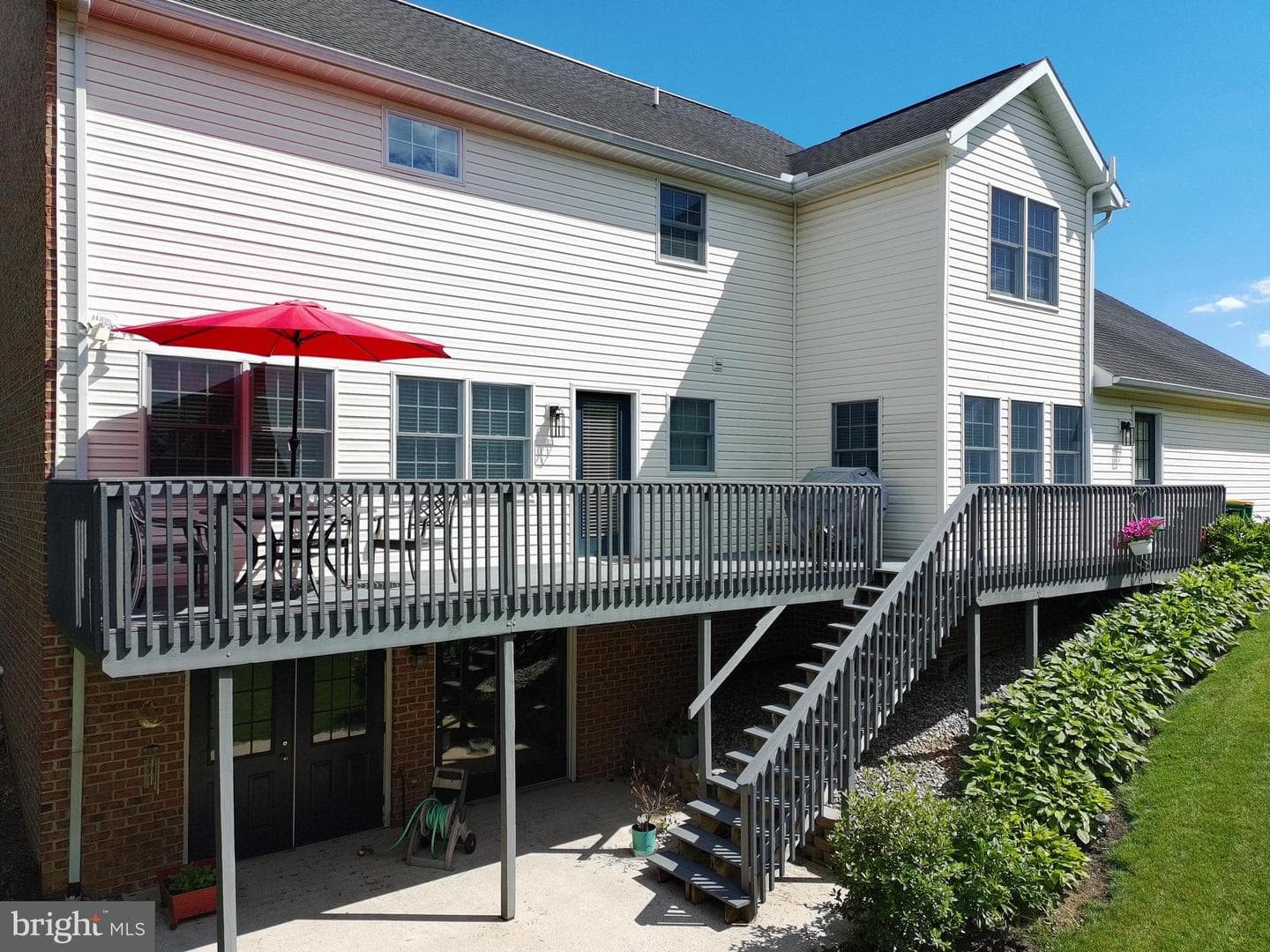 206 Phoenix Drive photo 6