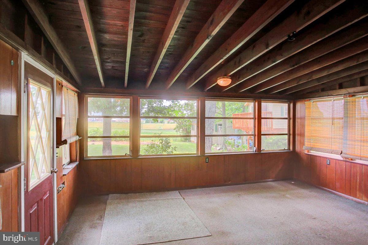1355 Siloam Road photo 12