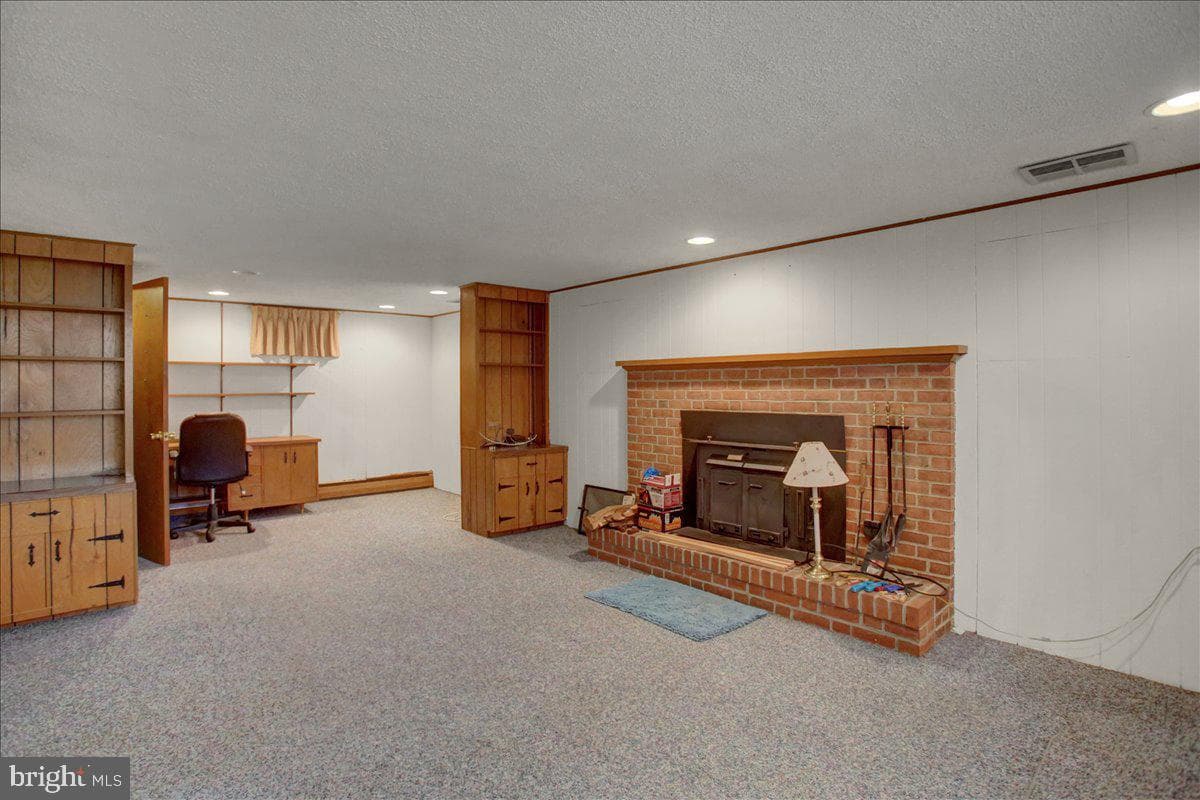 1355 Siloam Road photo 20