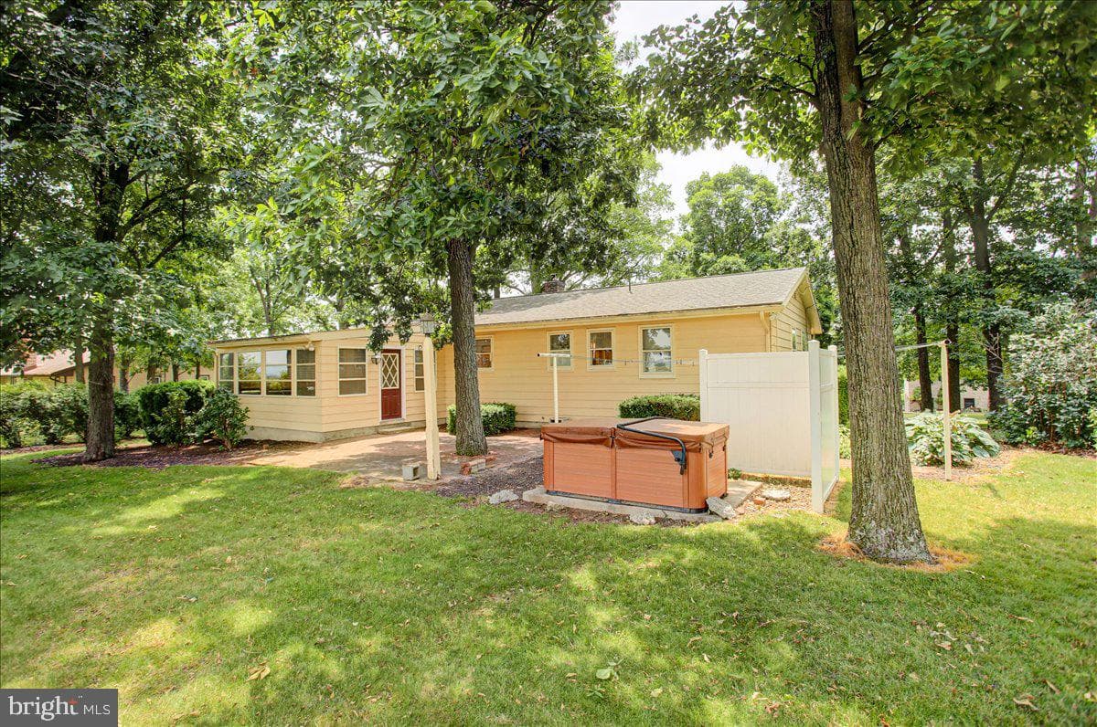 1355 Siloam Road photo 25