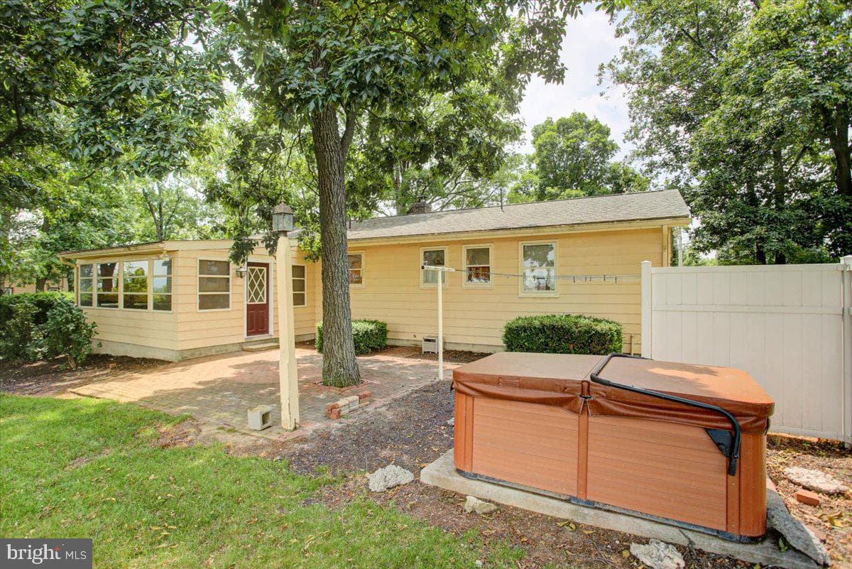 1355 Siloam Road photo 27