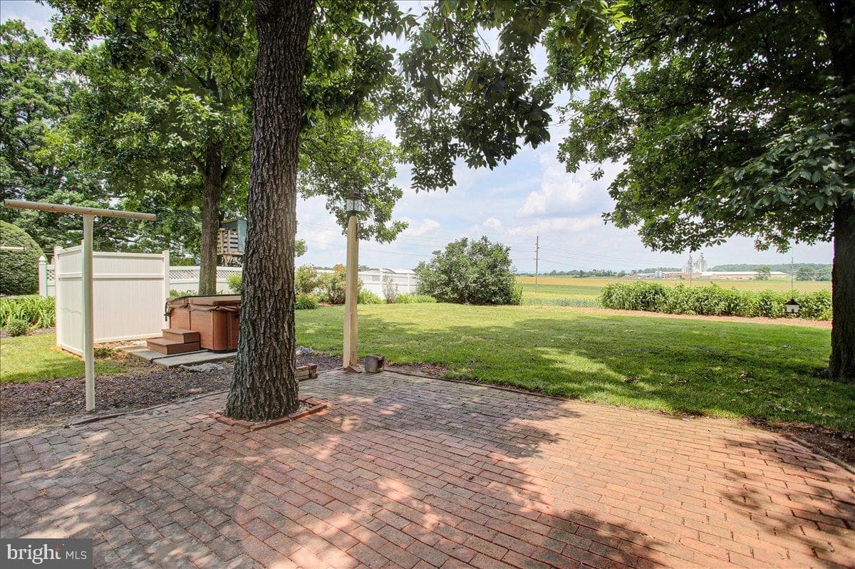 1355 Siloam Road photo 28