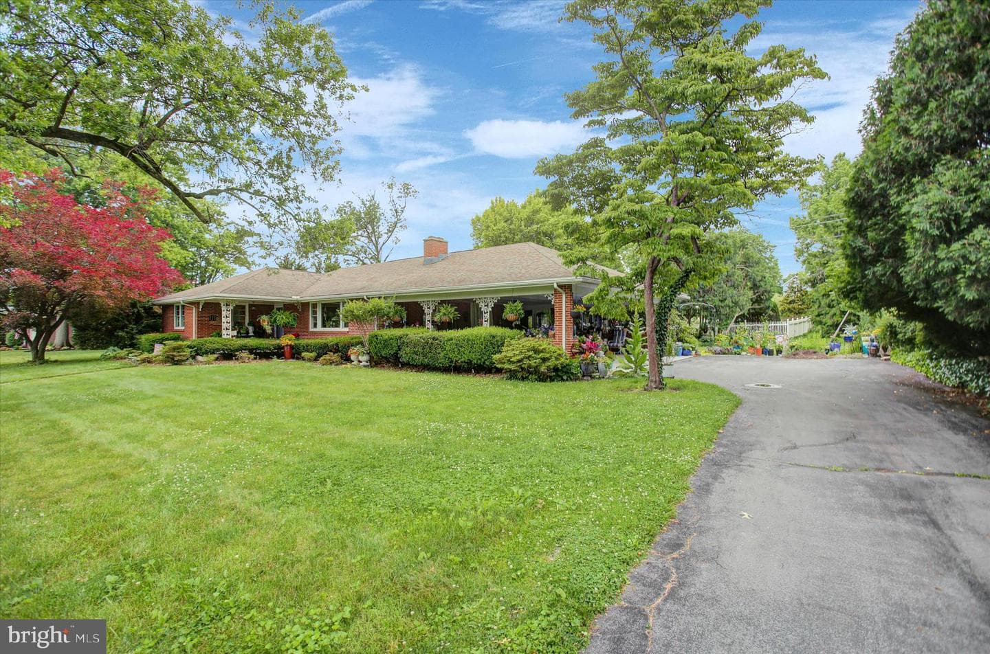 405 Westover Road photo 5