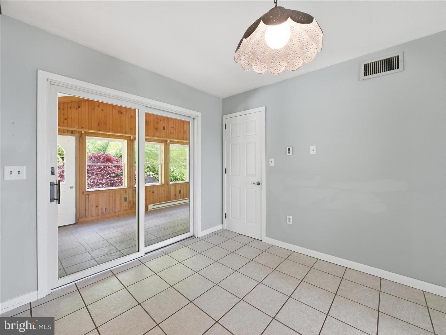 11141 Lincoln Way W photo 12